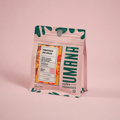 Pacote de café Frutado do Julio, linha Essenciais da Umana, produzido por Julio Moura